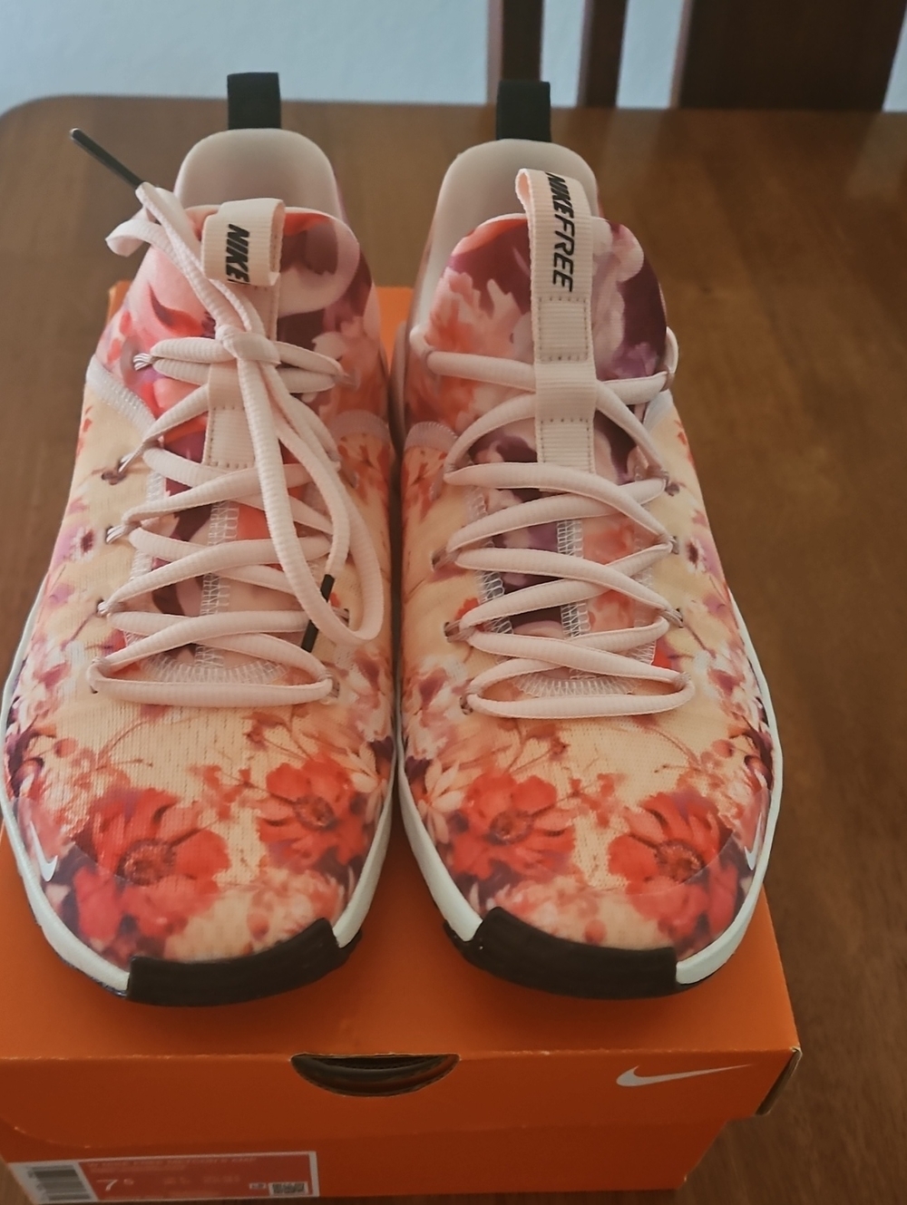 Nike Women's Pink Floral Print Running Sneakers